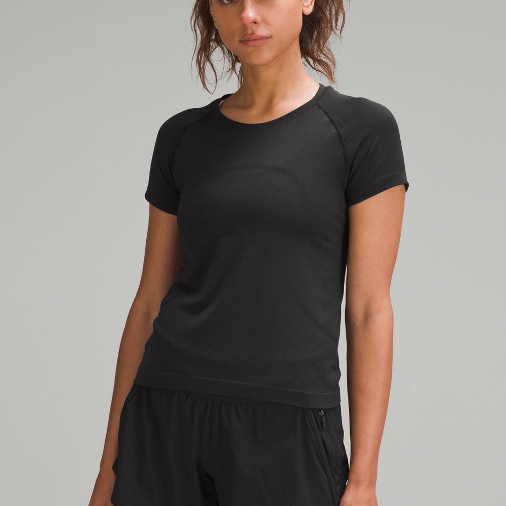 Lululemon short sleeved swiftly tech, race length